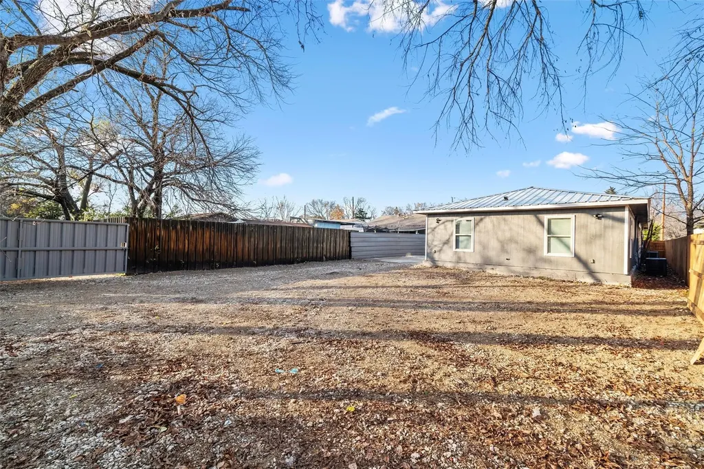 8714 Quinn Street Dallas TX 75217