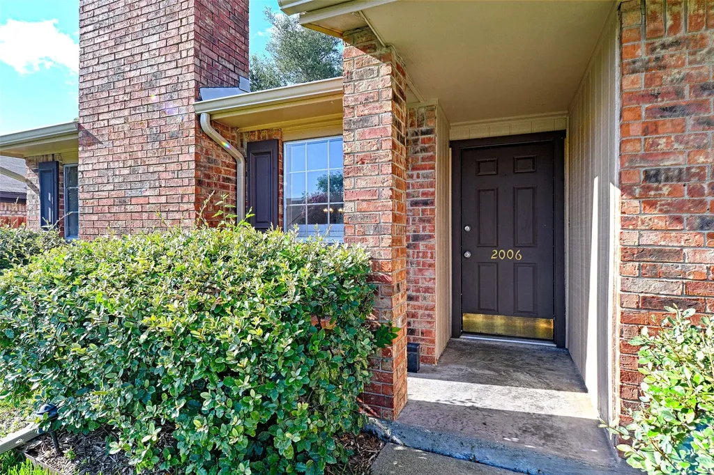 2006 E Collins Boulevard Richardson TX 75081