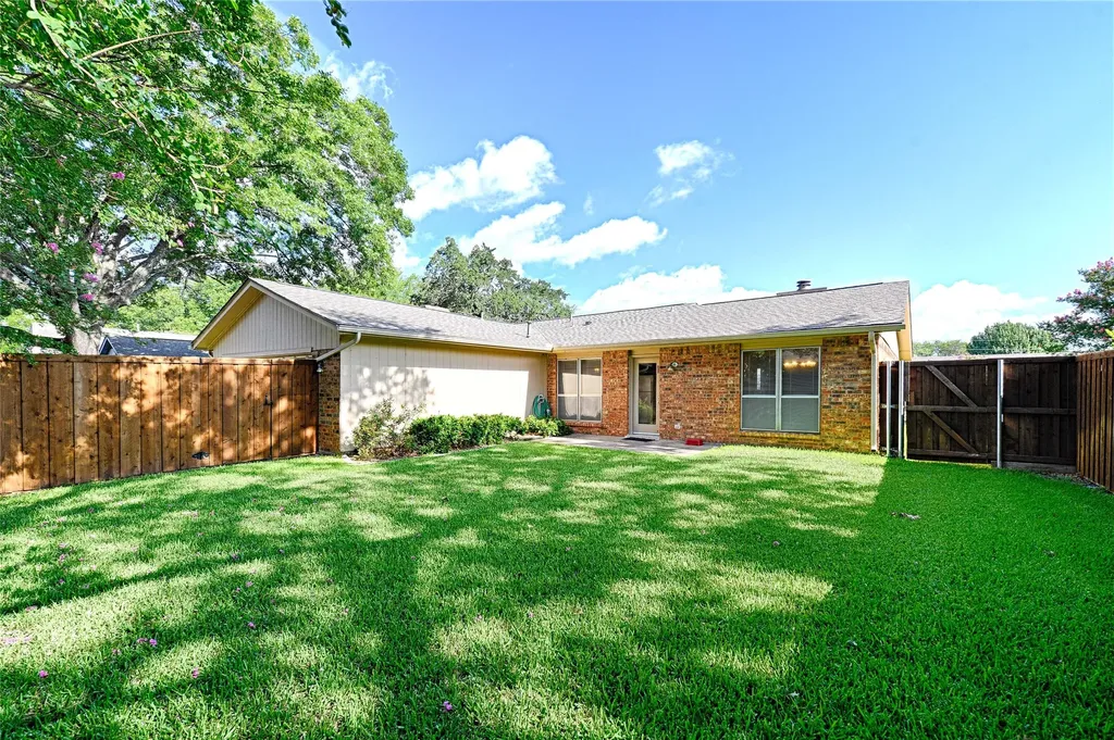 2006 E Collins Boulevard Richardson TX 75081
