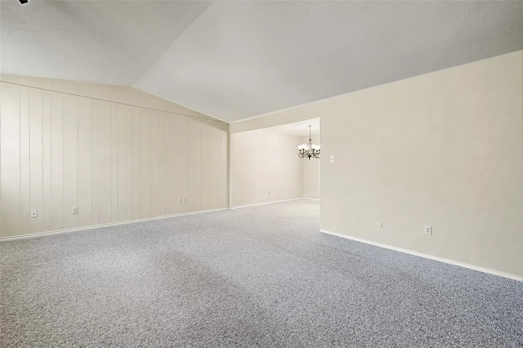 2006 E Collins Boulevard Richardson TX 75081