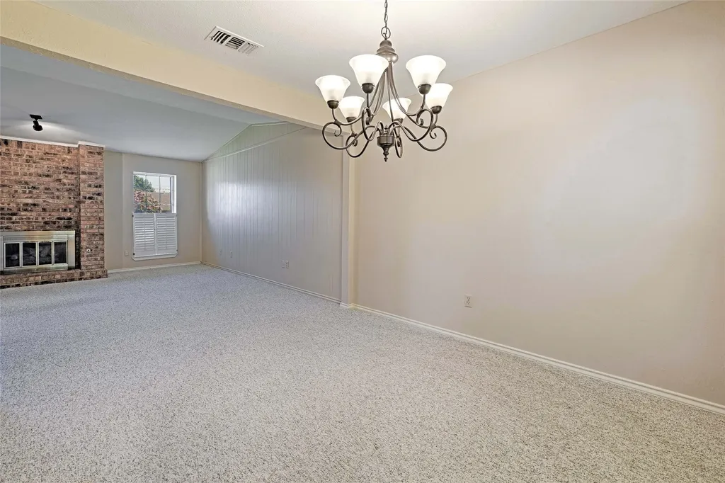 2006 E Collins Boulevard Richardson TX 75081