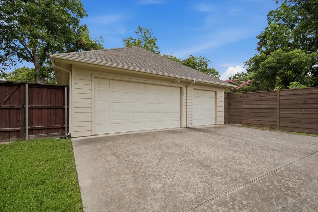 1439 Tranquilla Drive Dallas TX 75218