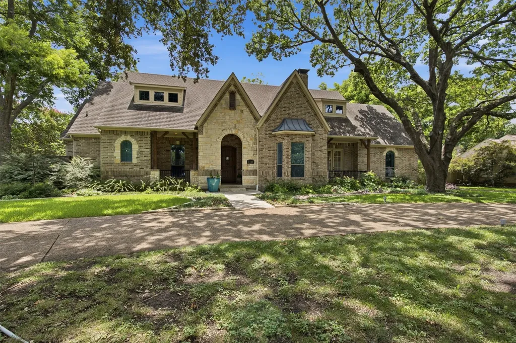 1439 Tranquilla Drive Dallas TX 75218