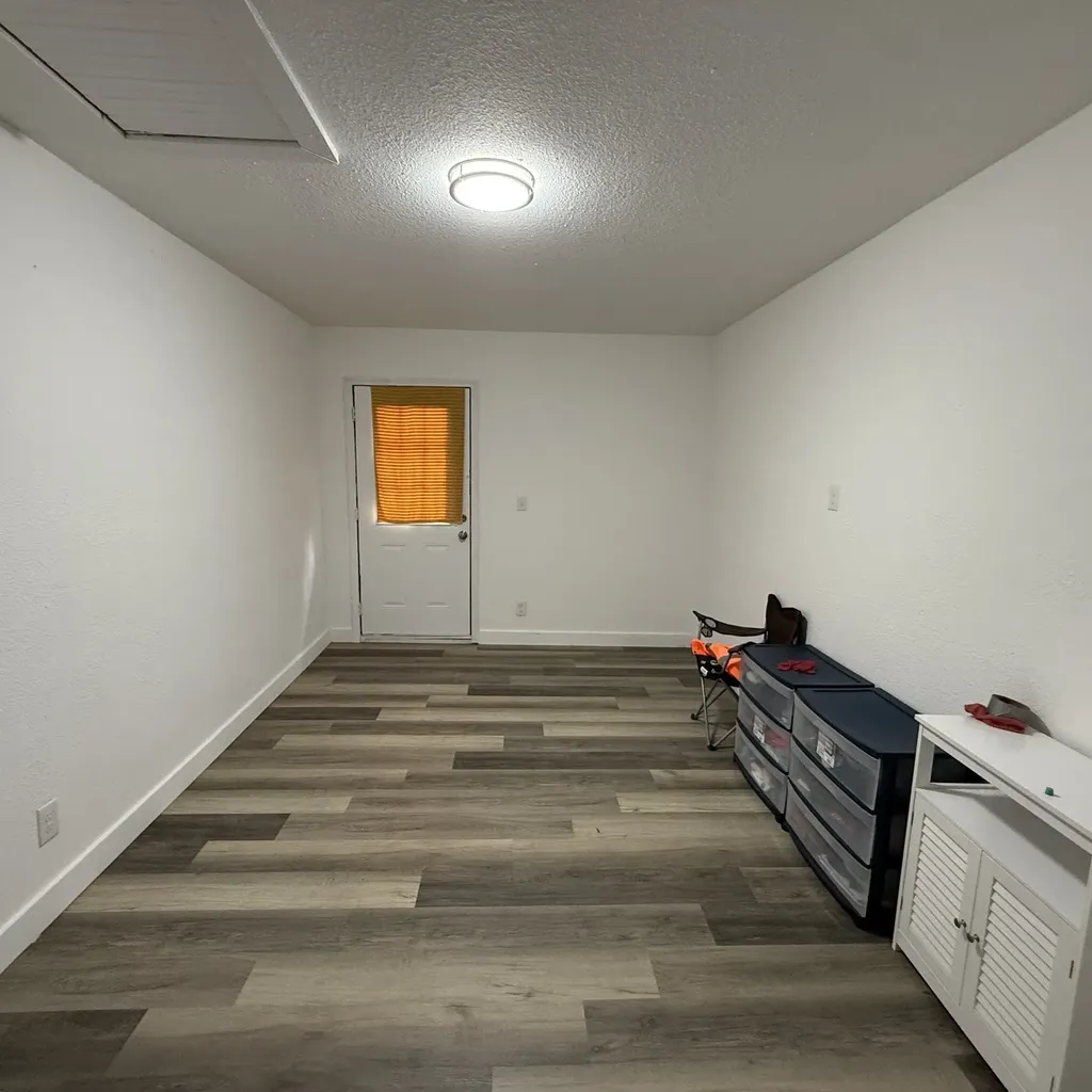 1306 Liveoak Avenue Corsicana TX 75110