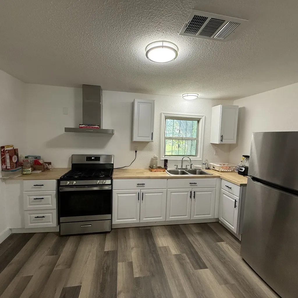 1306 Liveoak Avenue Corsicana TX 75110