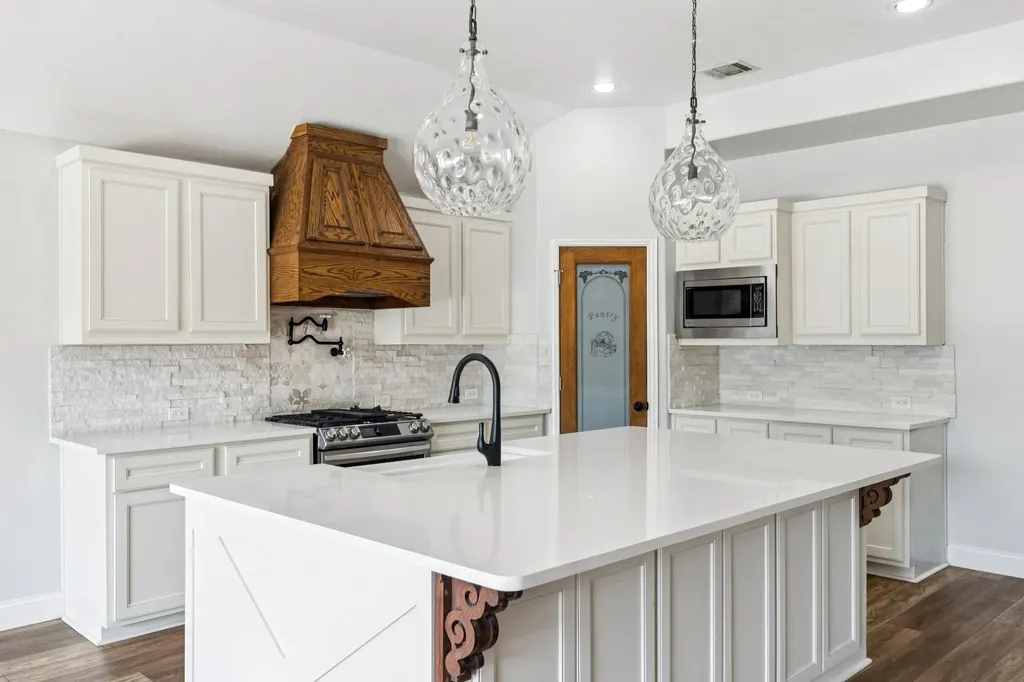 3012 Waterglen Drive Fort Worth TX 76244