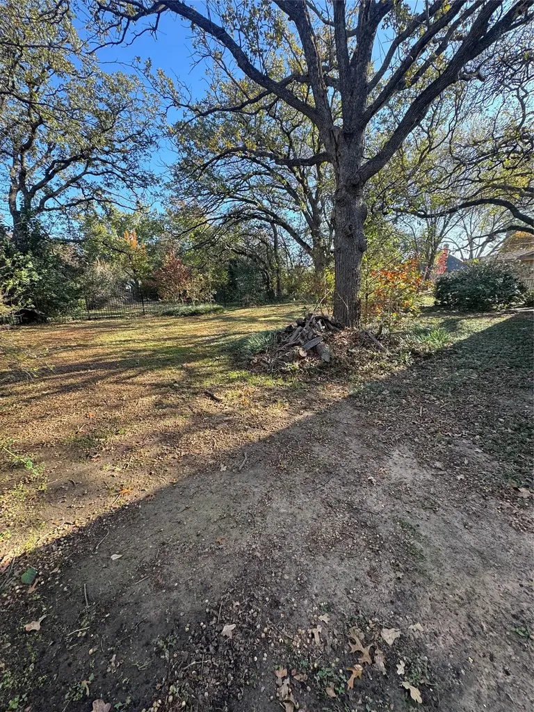 3904 Cimmaron Trail De Cordova TX 76049