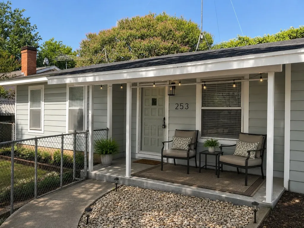 253 County Road 1743 Clifton TX 76634