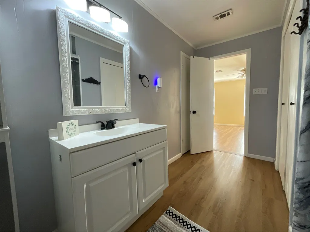253 County Road 1743 Clifton TX 76634