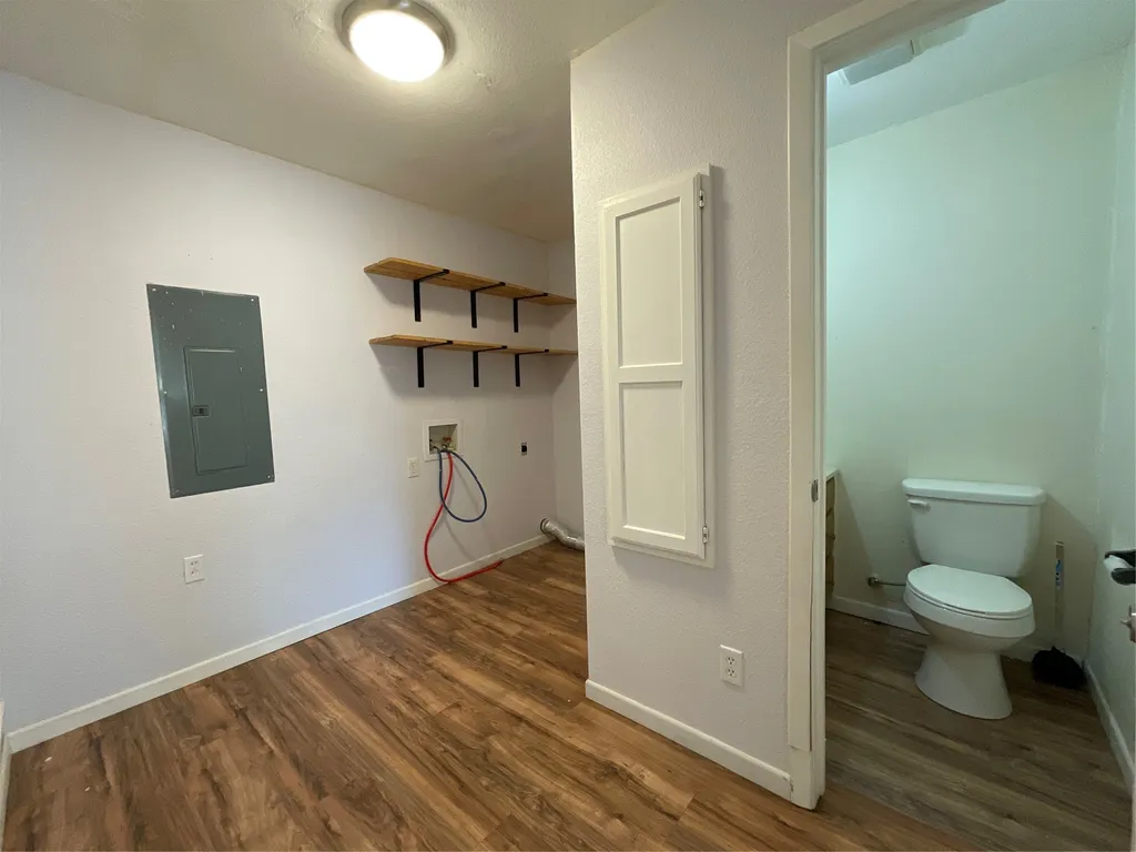 253 County Road 1743 Clifton TX 76634