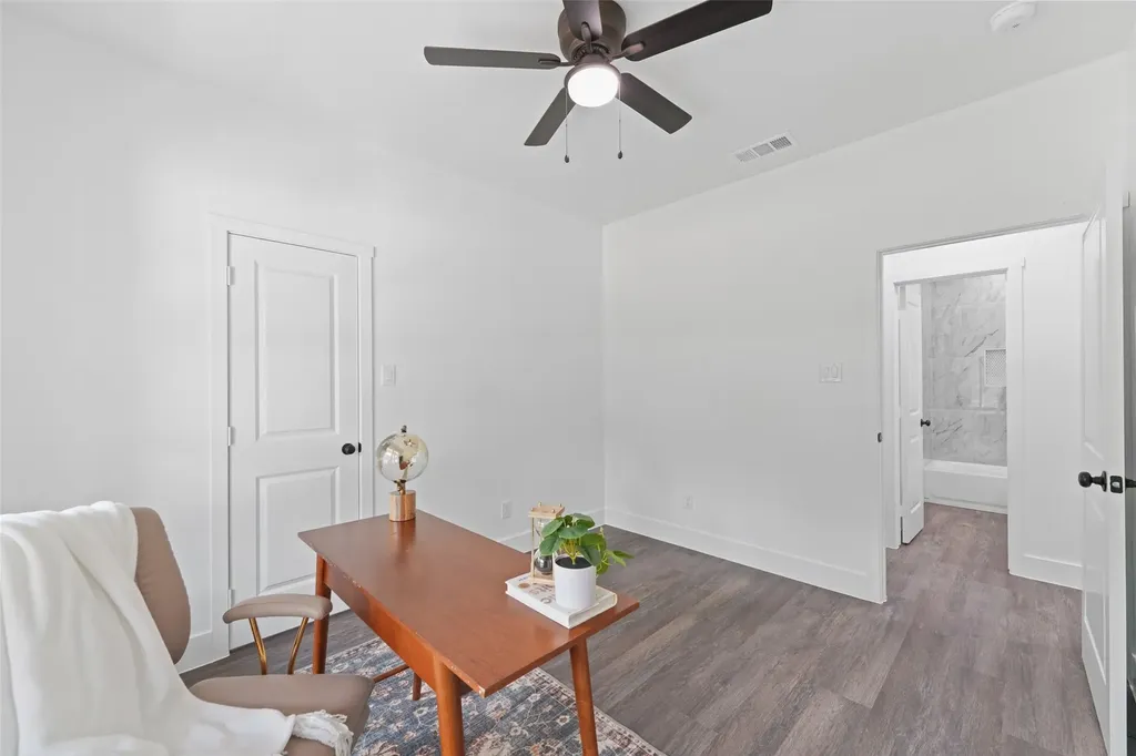 122 E Beachwood Loop Trinidad TX 75163