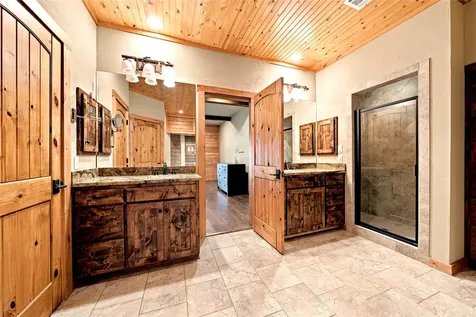 8726 Toler Pointe Larue TX 75770