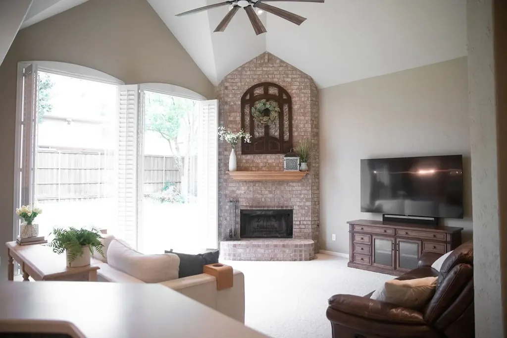 127 Manchester Lane Coppell TX 75019