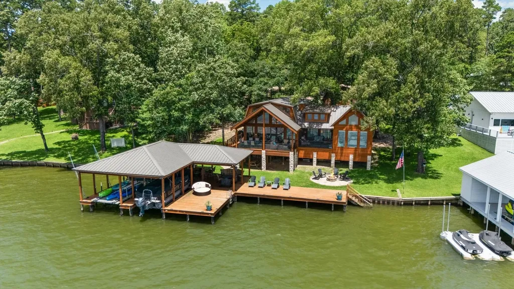 900 King Thomas Drive Scroggins TX 75480