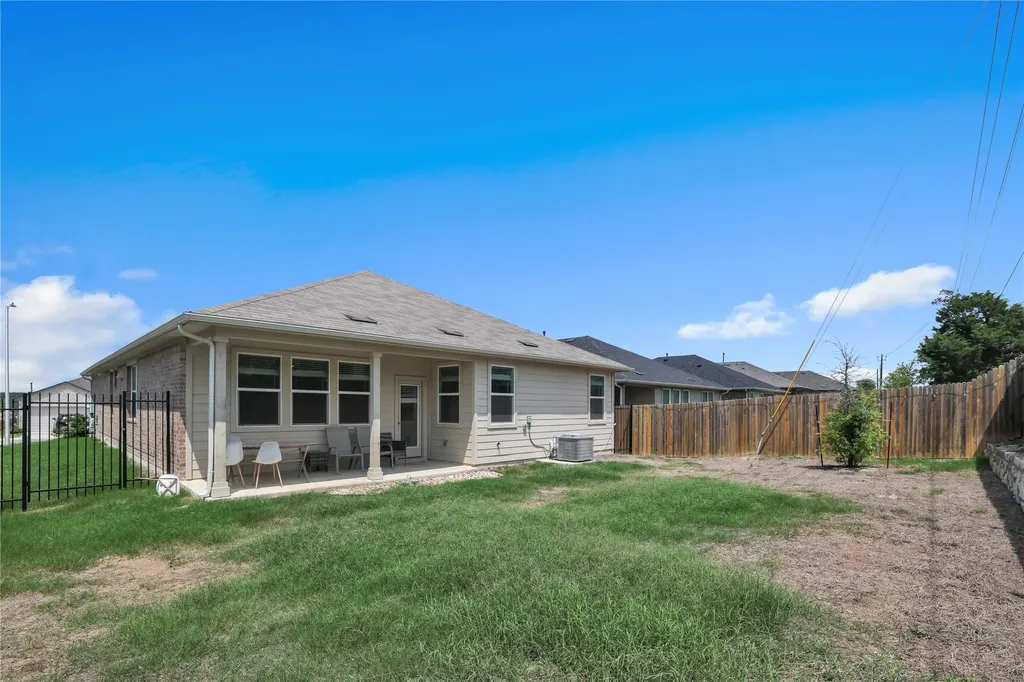 10633 Defender Trail Austin TX 78754