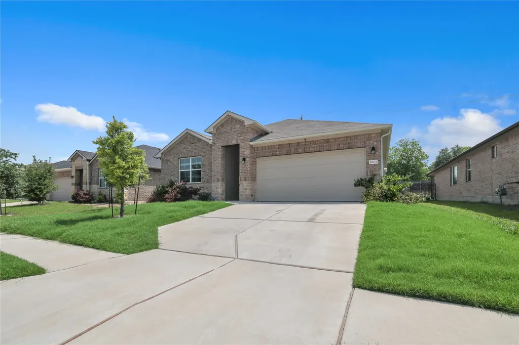10633 Defender Trail Austin TX 78754