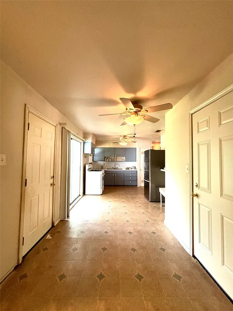 1012 Harris Drive Euless TX 76039