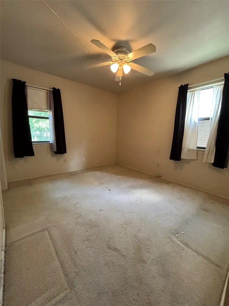 1012 Harris Drive Euless TX 76039