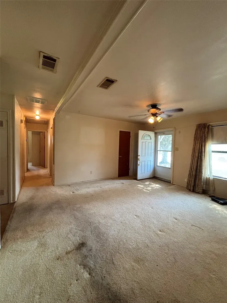 1012 Harris Drive Euless TX 76039