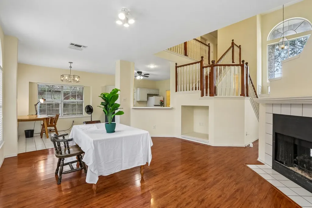 2308 London Drive Plano TX 75025