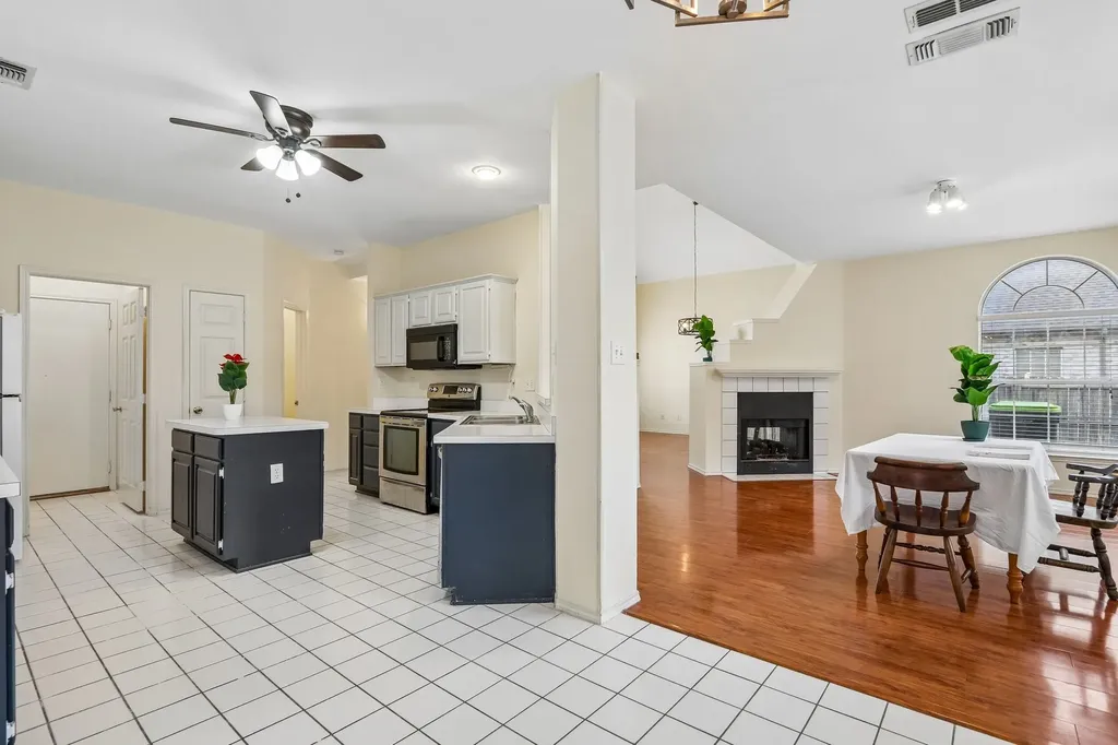 2308 London Drive Plano TX 75025