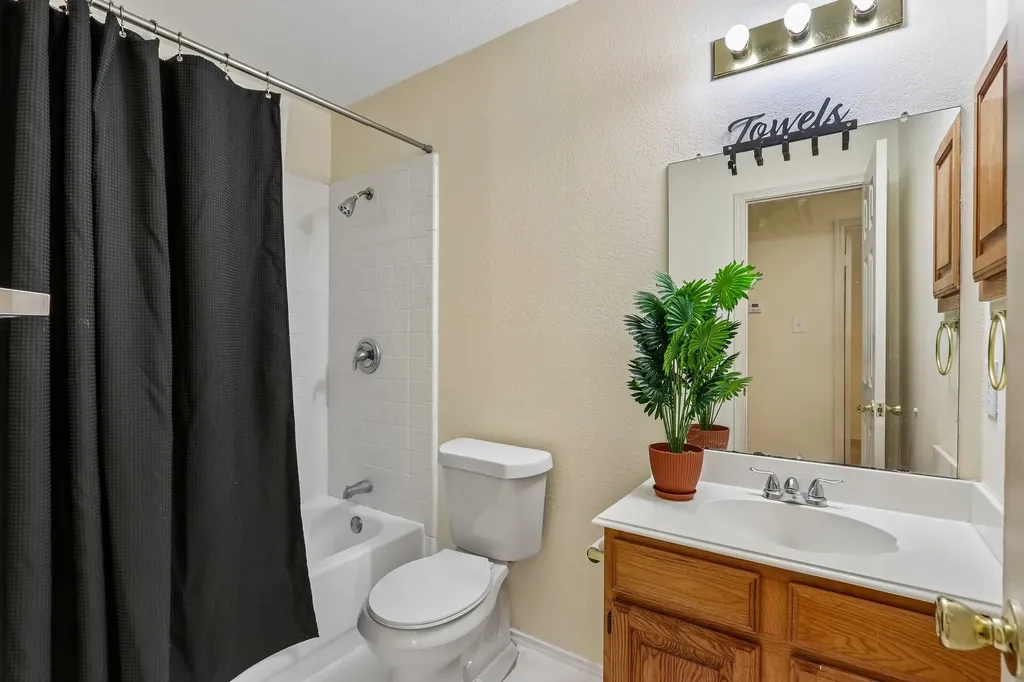 2308 London Drive Plano TX 75025