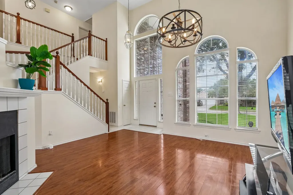 2308 London Drive Plano TX 75025