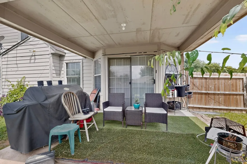424 Chatman Street Hutchins TX 75141