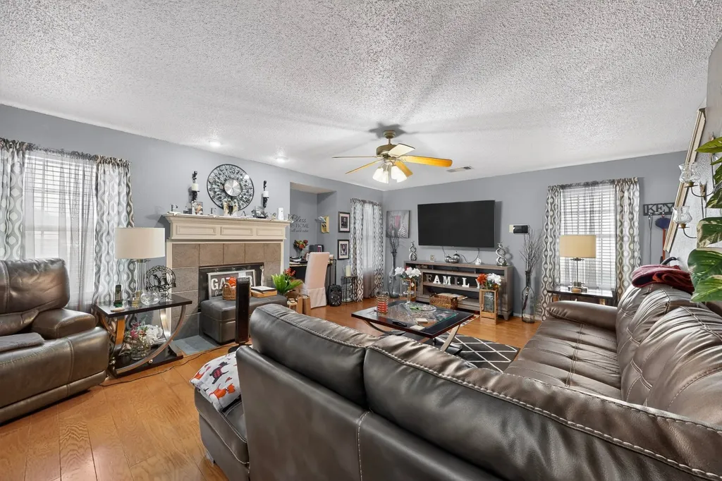 424 Chatman Street Hutchins TX 75141