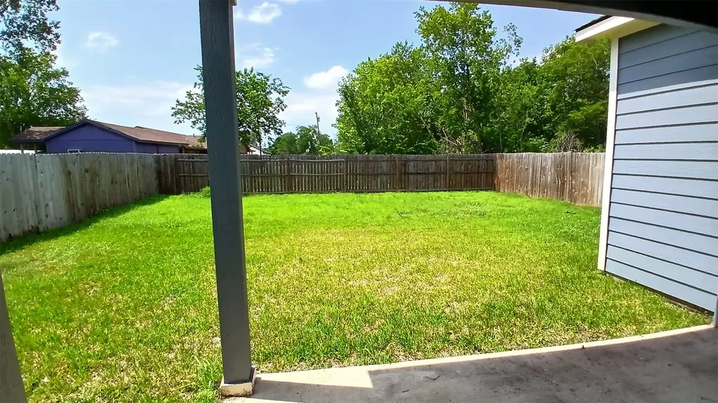 1706 E 10th Avenue Corsicana TX 75110