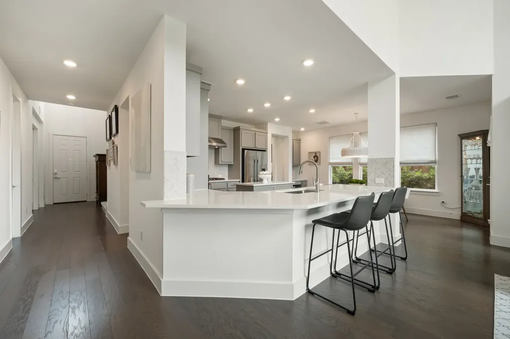 8183 Mary Curran Court Dallas TX 75252