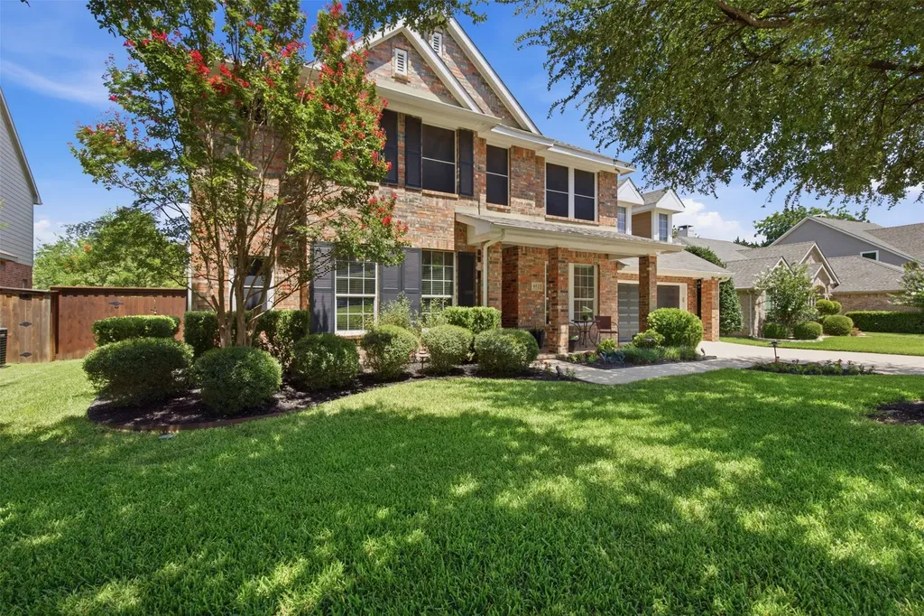 952 Water Oak Drive Grapevine TX 76051