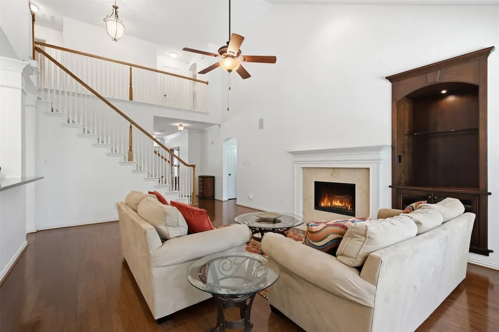 952 Water Oak Drive Grapevine TX 76051