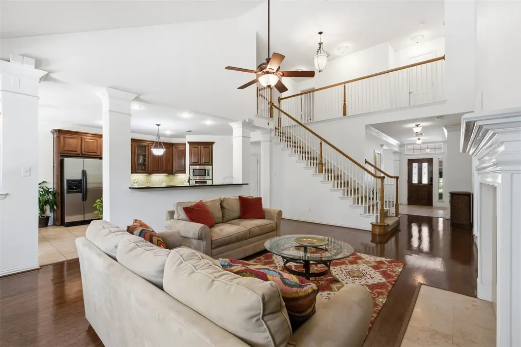 952 Water Oak Drive Grapevine TX 76051