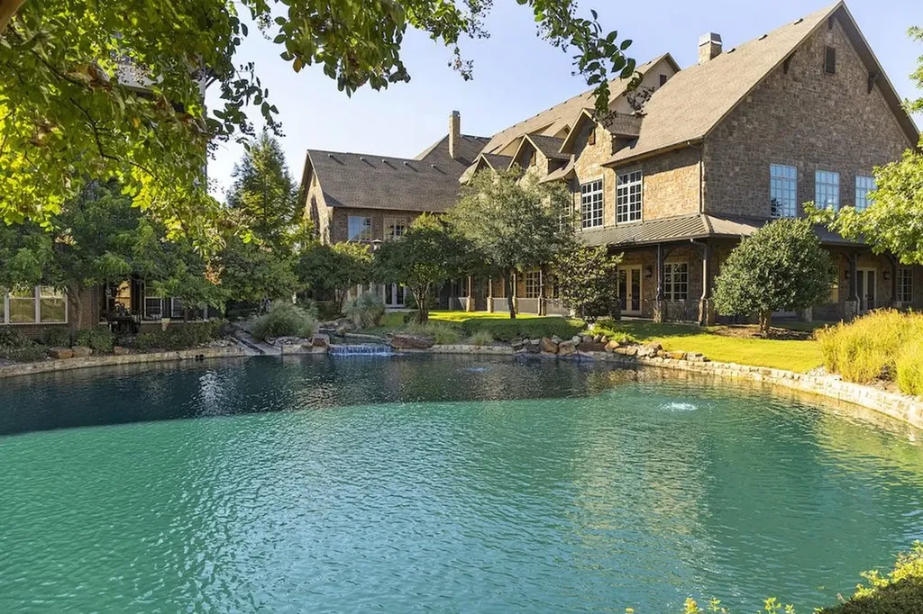 301 Watermere Drive Southlake TX 76092
