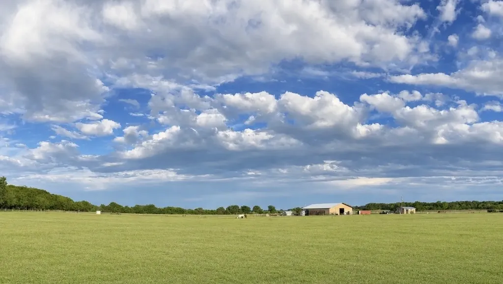 695 County Road 416 Road Comanche TX 76442