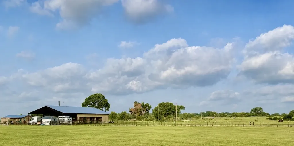 695 County Road 416 Road Comanche TX 76442