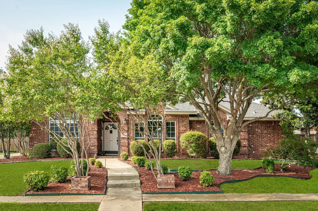 420 Brookwood Drive Murphy TX 75094