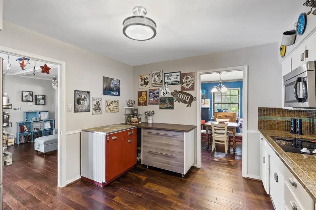 725 Branch Drive Garland TX 75041
