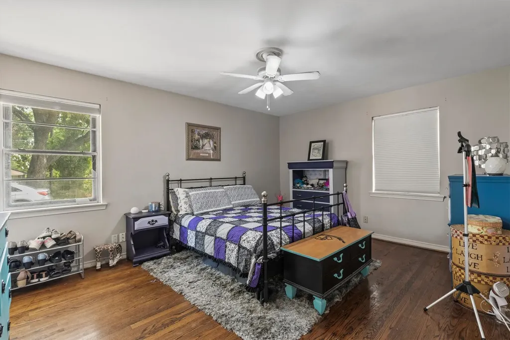 725 Branch Drive Garland TX 75041