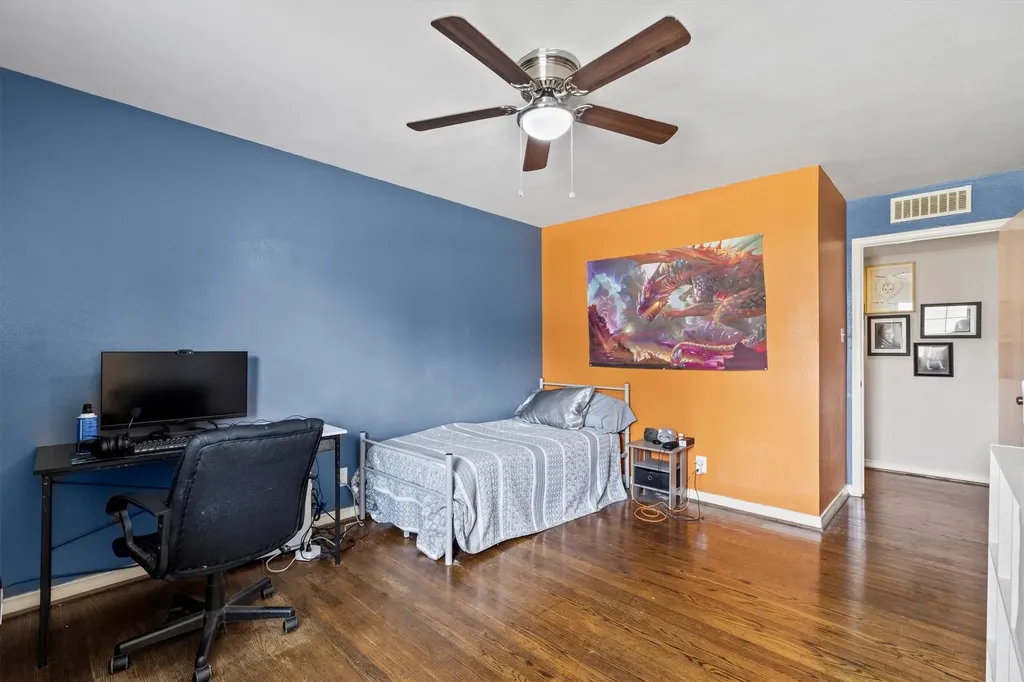 725 Branch Drive Garland TX 75041