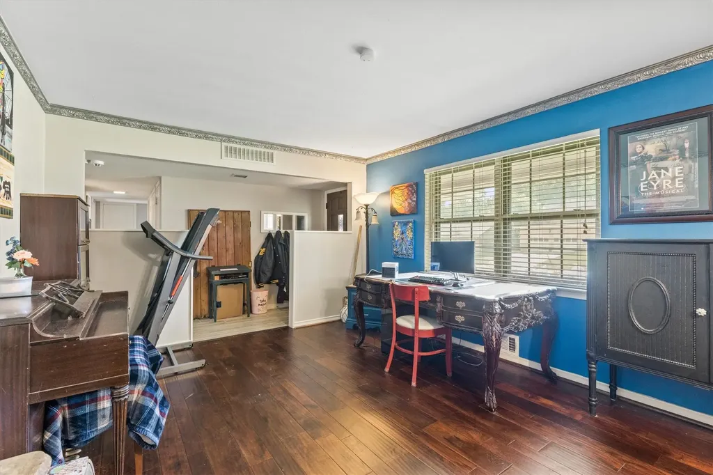 725 Branch Drive Garland TX 75041