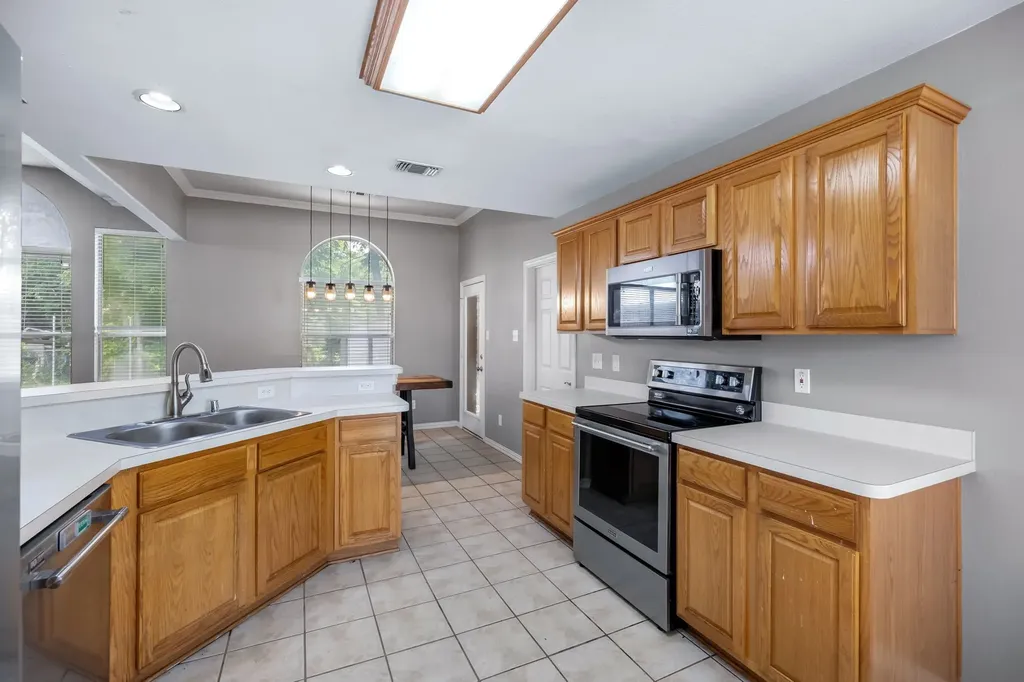 1318 Coleman Street Mckinney TX 75069