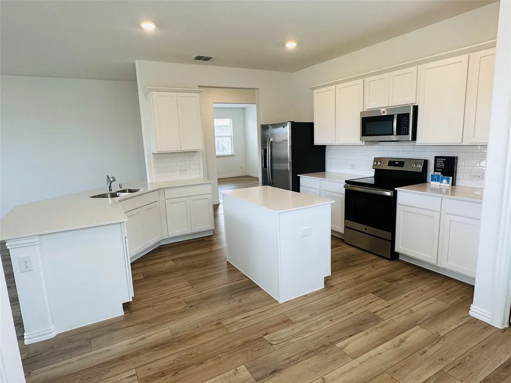 239 Jenkinson Drive Fate TX 75189