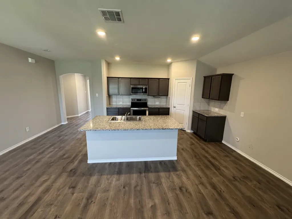 929 Alton Drive Aubrey TX 76227