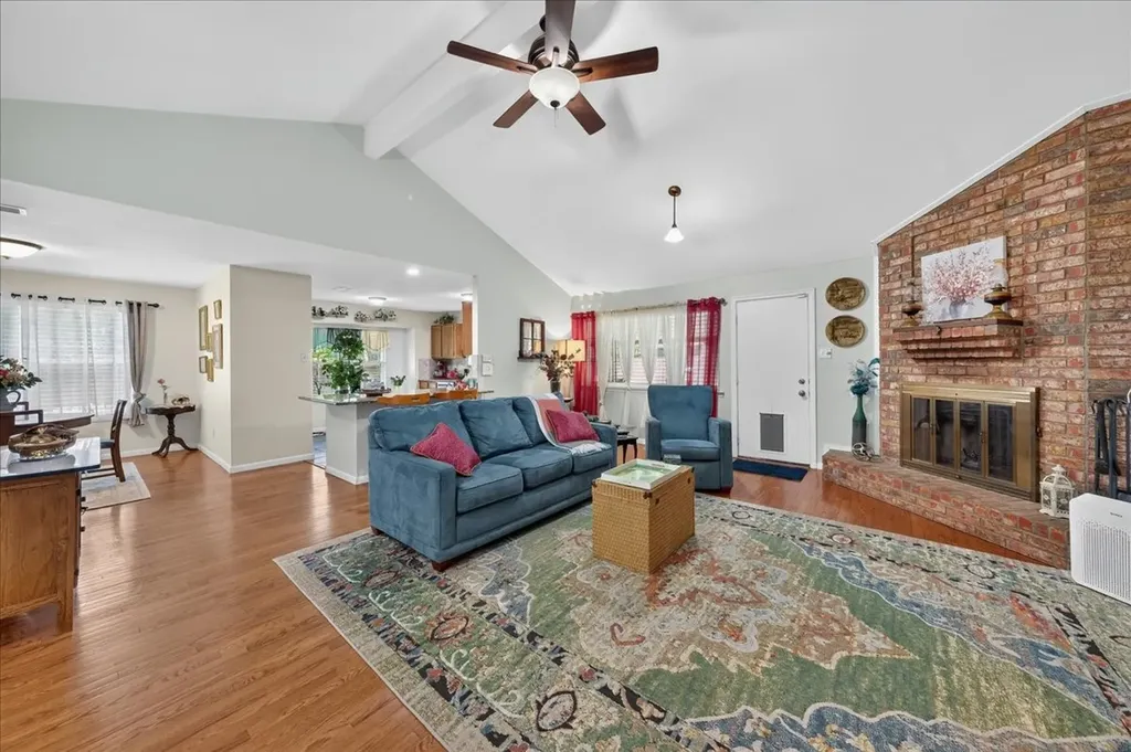 2401 Slaton Drive Grand Prairie TX 75052