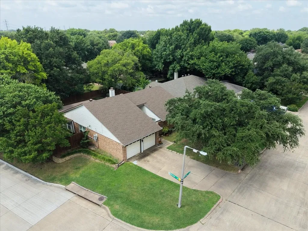 2401 Slaton Drive Grand Prairie TX 75052