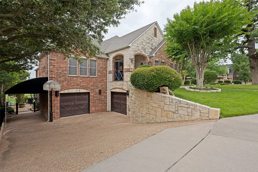 1634 Oak Ridge Drive Corinth TX 76210