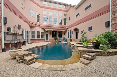 1634 Oak Ridge Drive Corinth TX 76210