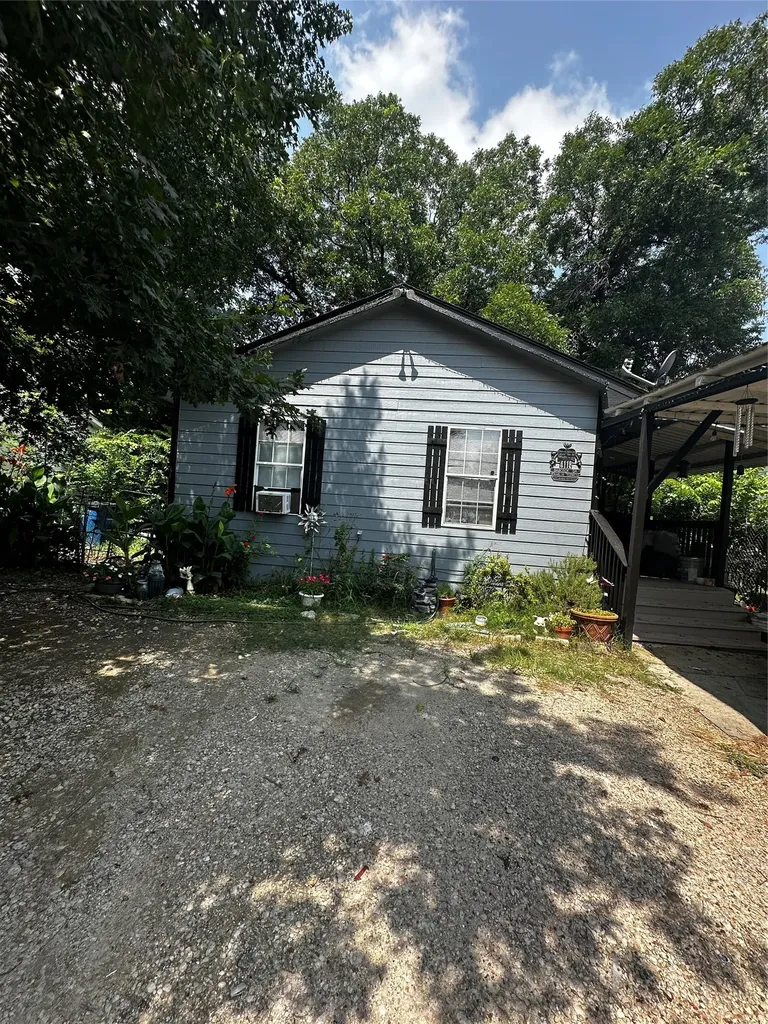 4119 Babcock Drive Dallas TX 75212